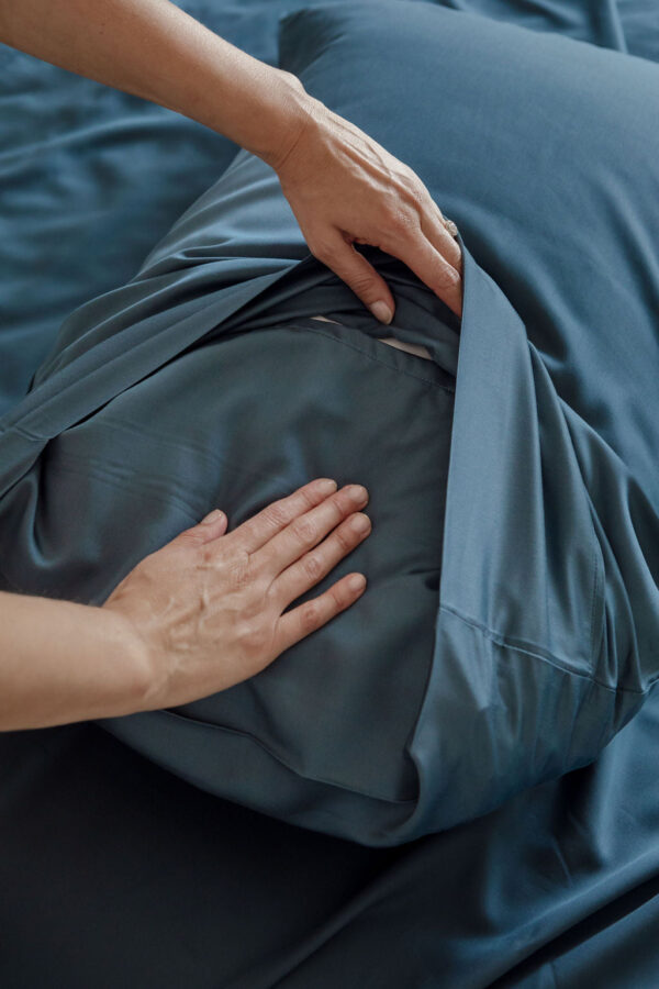 Bamboo Fitted Sheet & Pillowslips – Navy
